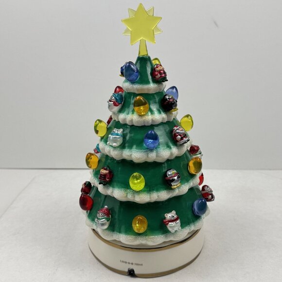 Hallmark Keepsake 2018 Porcelain Tabletop Christmas Tree 10" Light Magic Timer - Picture 4 of 16